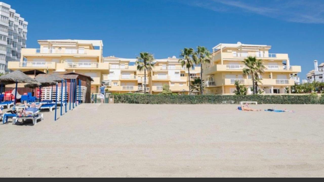 Beachfront Apartment In La Cala De Mijas Eksteriør billede