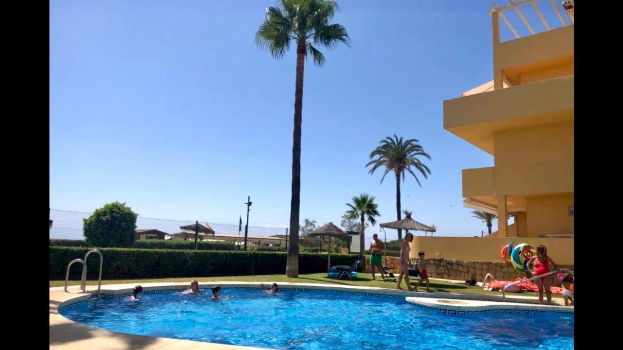 Beachfront Apartment In La Cala De Mijas Eksteriør billede