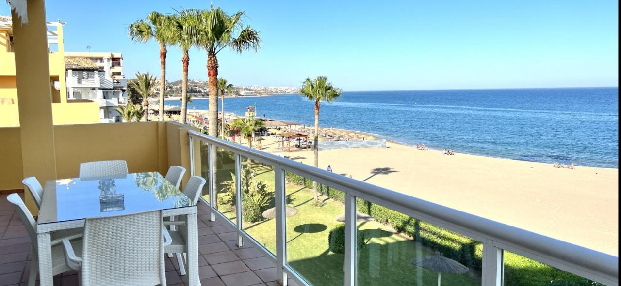 Beachfront Apartment In La Cala De Mijas Eksteriør billede